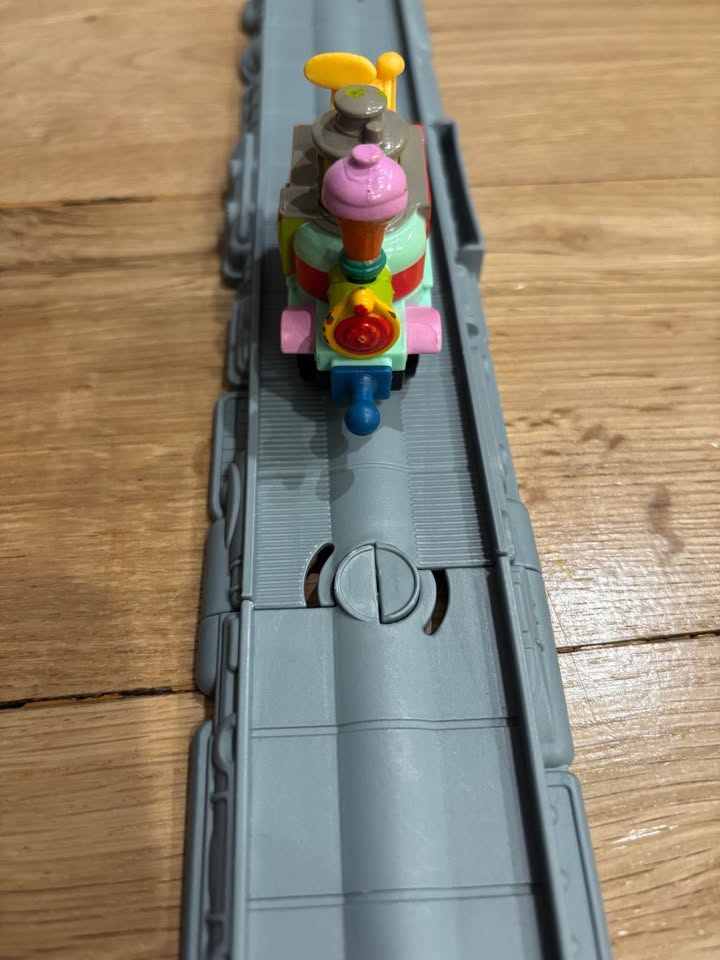 Train set - photo 5