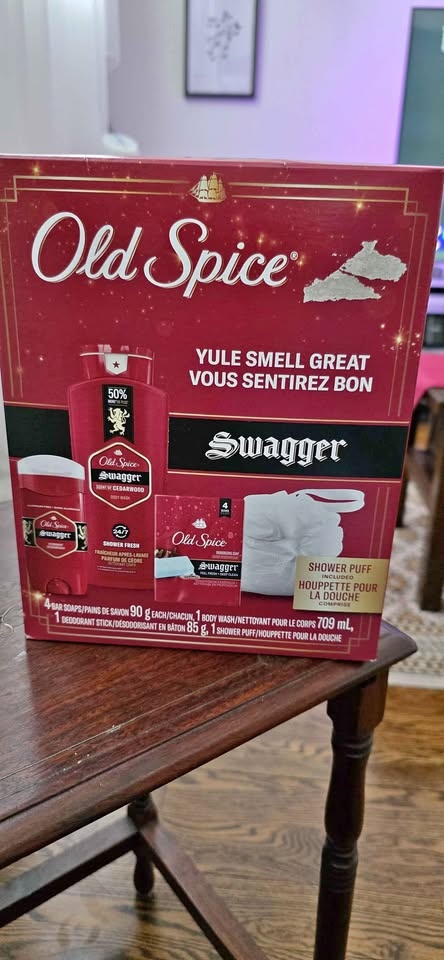 NEW OLD SPICE GIFT SET
