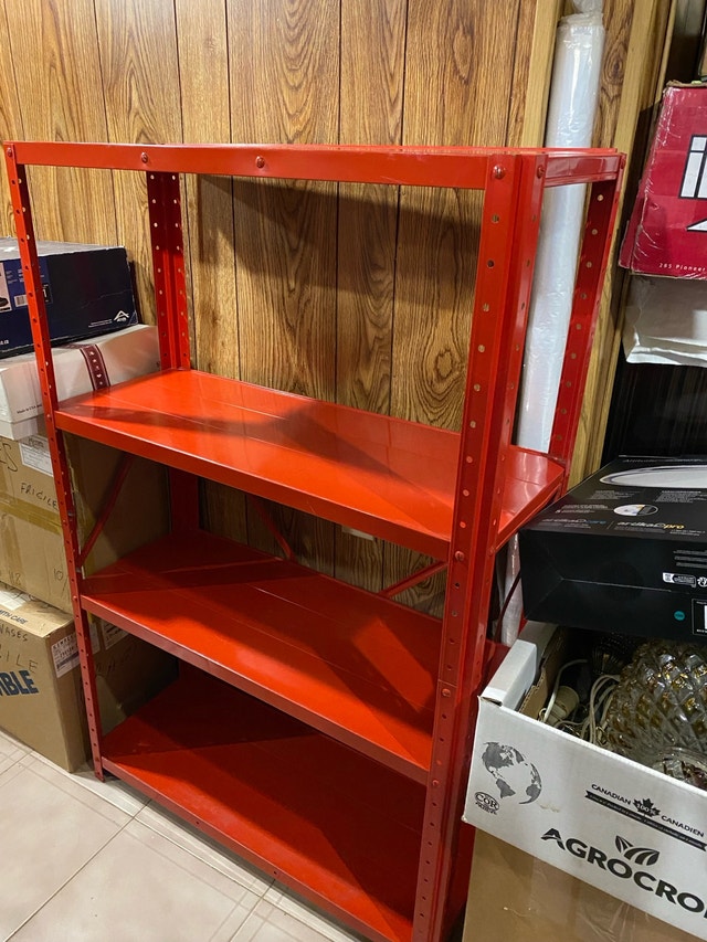 Metal storage shelf