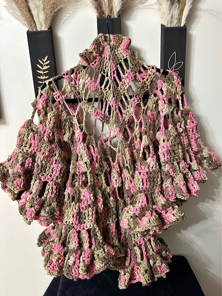 Crochet Cape in Soft Pink and Olive Green