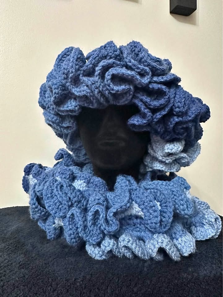 Ombré Crochet Ruffle Hats with Scarf