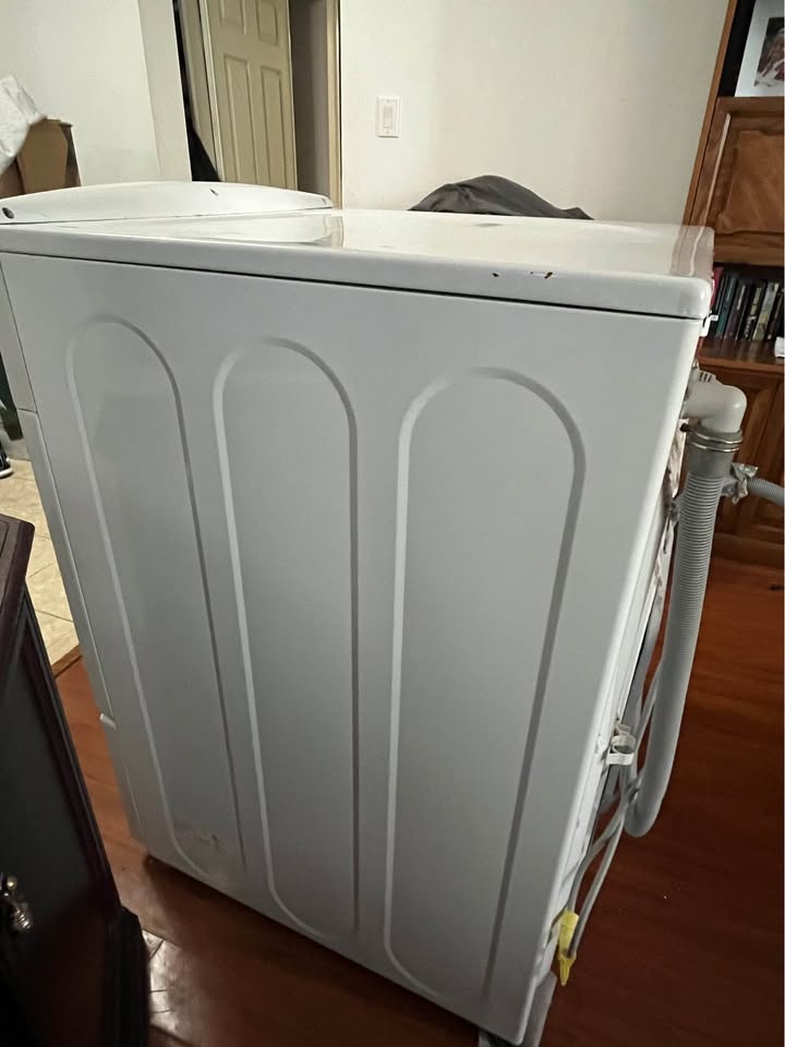 GE Washing Machine - photo 4
