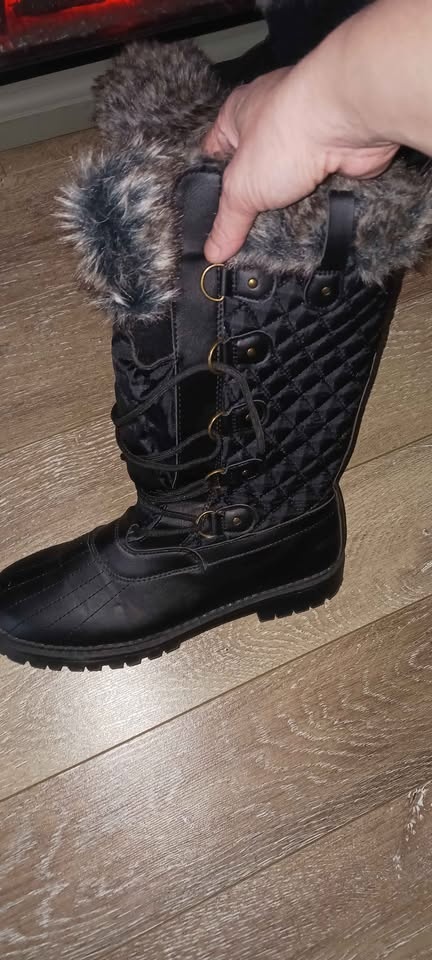 Womens Canadiana Winter boots - photo 3