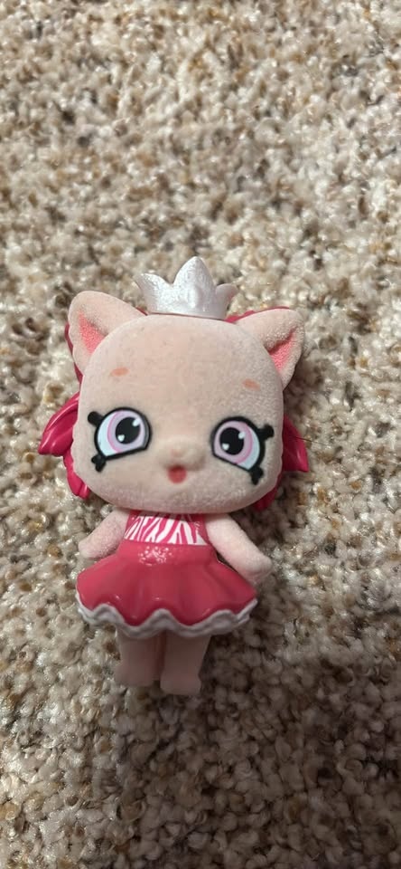 Shopkins Wild Style Shoppet Caterina and Jana Yarn Ball - photo 3