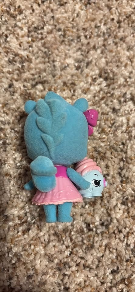 Shopkins Sweetie Scents, a skunk Shoppet - photo 2