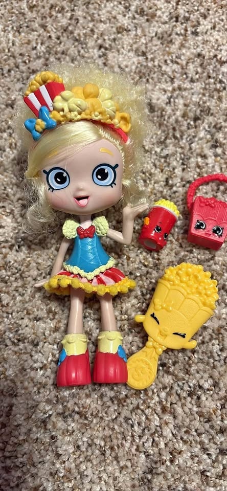 Shopkins Shoppies Popette doll