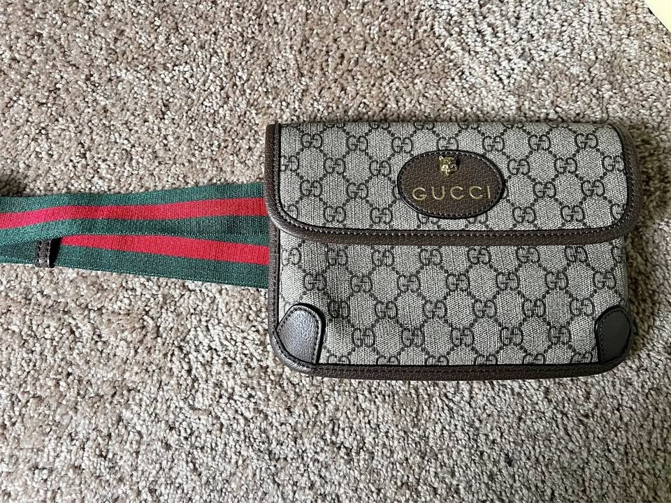 Ladies hip purse