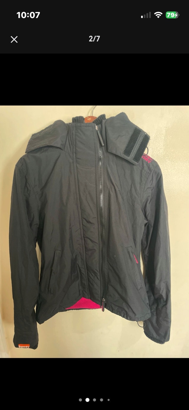 Woman’s Superdry Black hooded, water resistant, fleece lined - photo 2