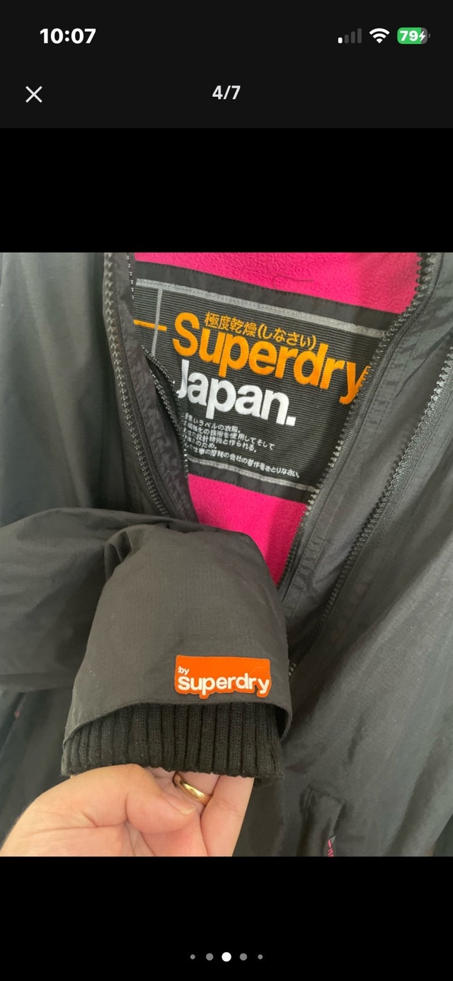 Woman’s Superdry Black hooded, water resistant, fleece lined - photo 4