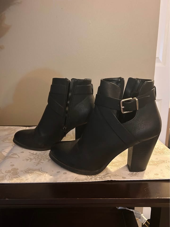 Ankle boots - photo 2