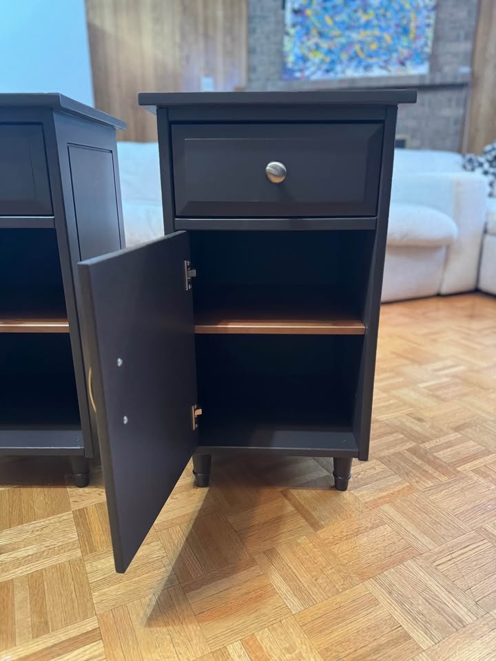 Modern Nightstands – Tables de chevet - X 2 - photo 4