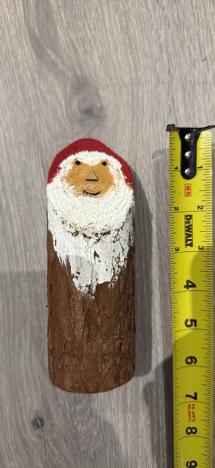 Wood Santa Carving - photo 2