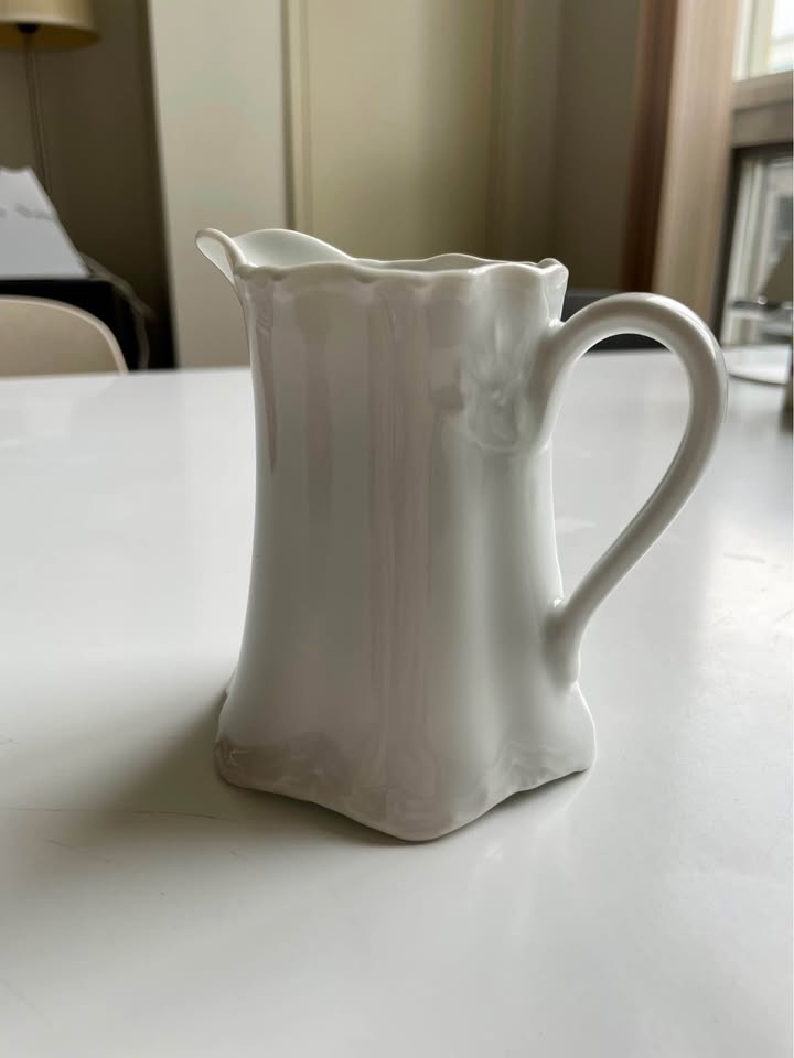 Vintage Creamer Racine (All White)by HUTSCHENREUTHER