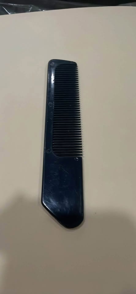 Vintage TWA Comb Advertisement - photo 3
