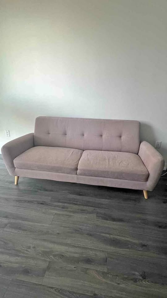 Structube Sofa, in Pink