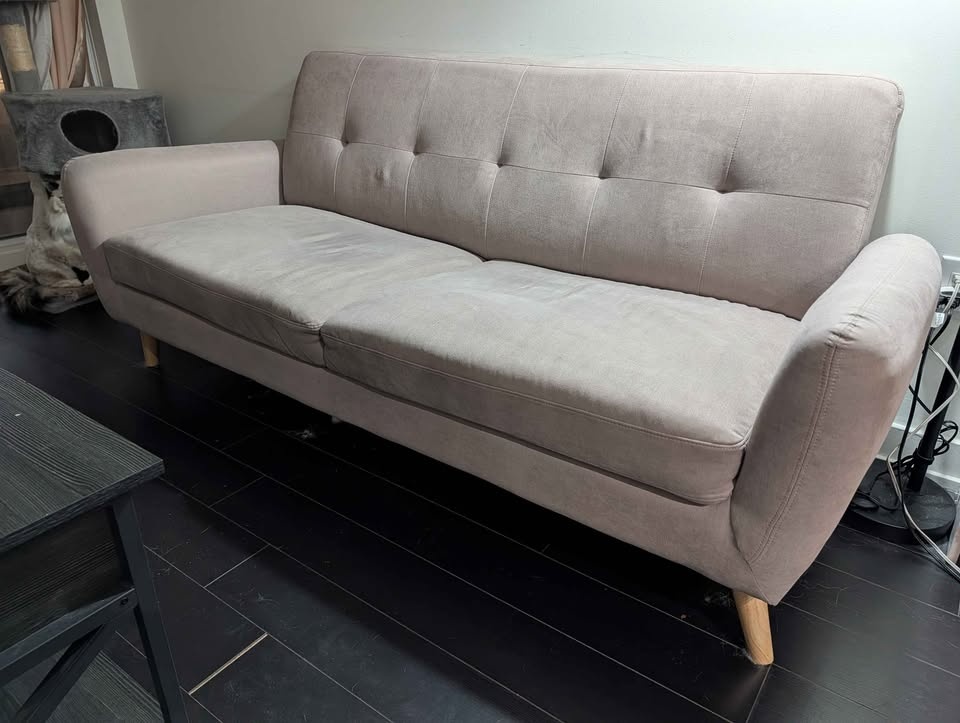 Structube Sofa, in Pink - photo 2