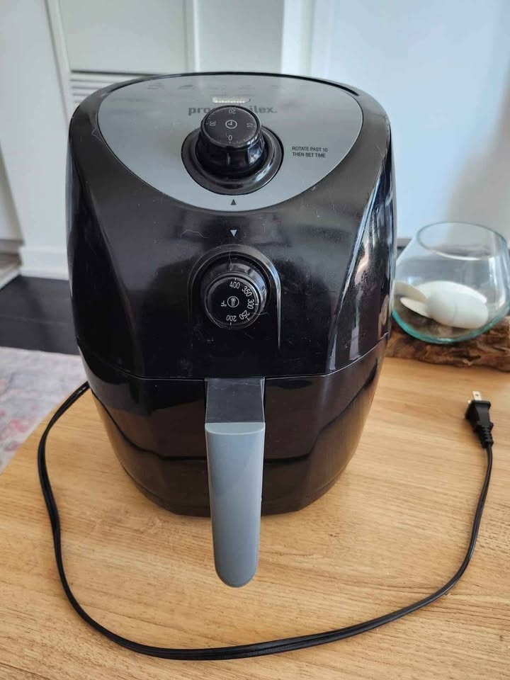 Air Fryer - photo 2