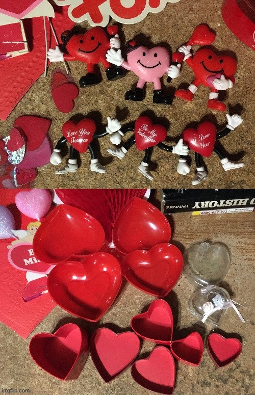 VALENTINE'S DAY LOT HONEYCOMB DECORATIONS WINDOW CLING HEART FIG - photo 2