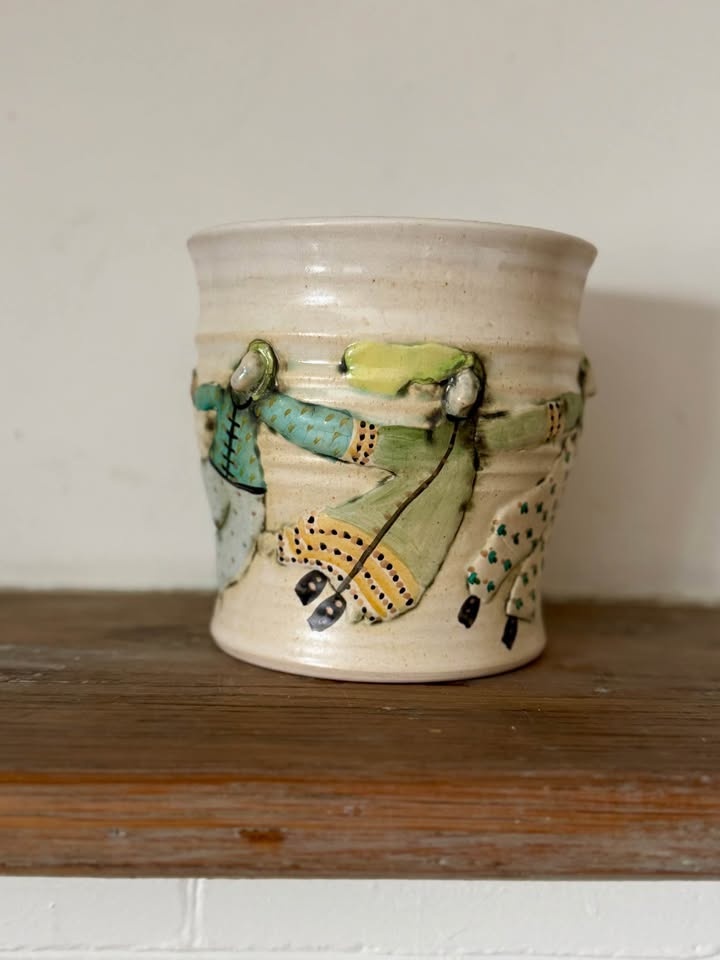 Studio Pottery Vase - Folk Art - 6” Tall - Signed ‘91 - photo 5