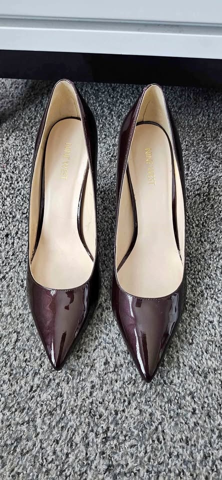 Nine West Shoes - size 9.5