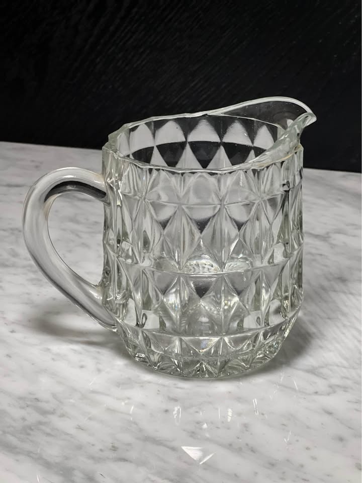 Jeannette Glass Windsor Diamond pitcher - photo 3