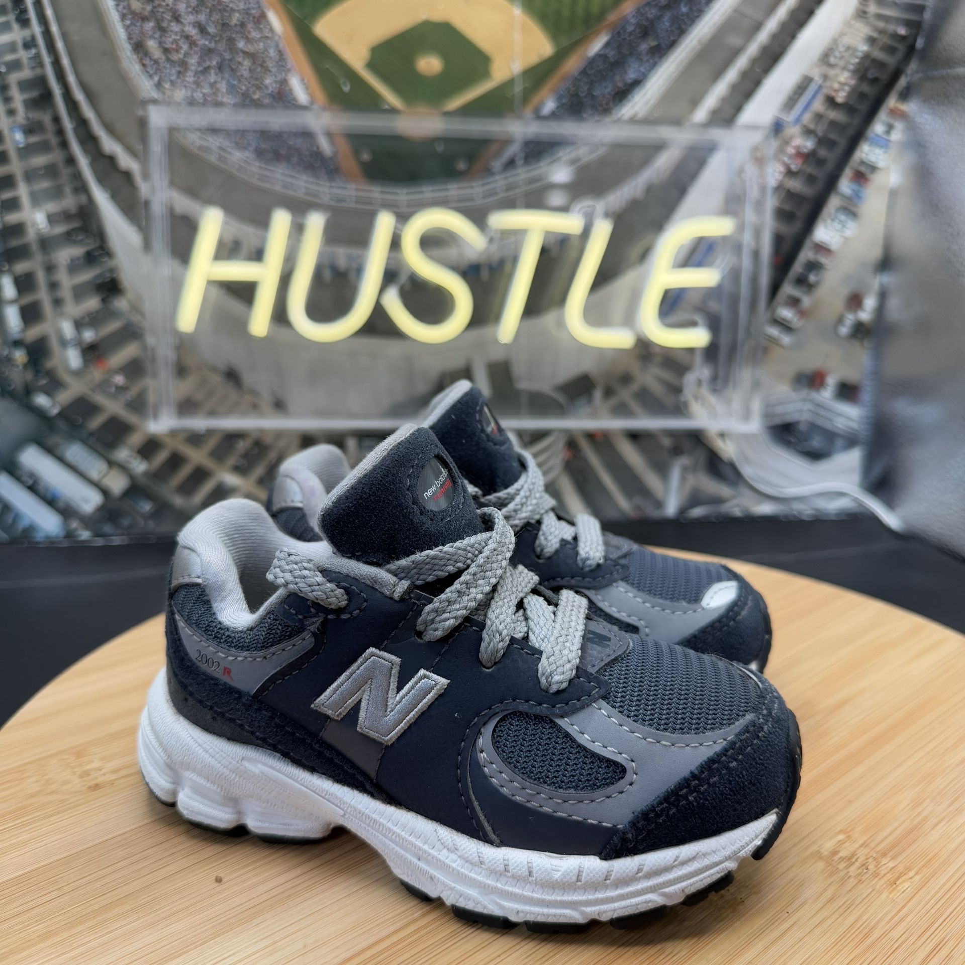 New Balance 2002R Toddler 'Eclipse Raincloud' Sz 7 - photo 2
