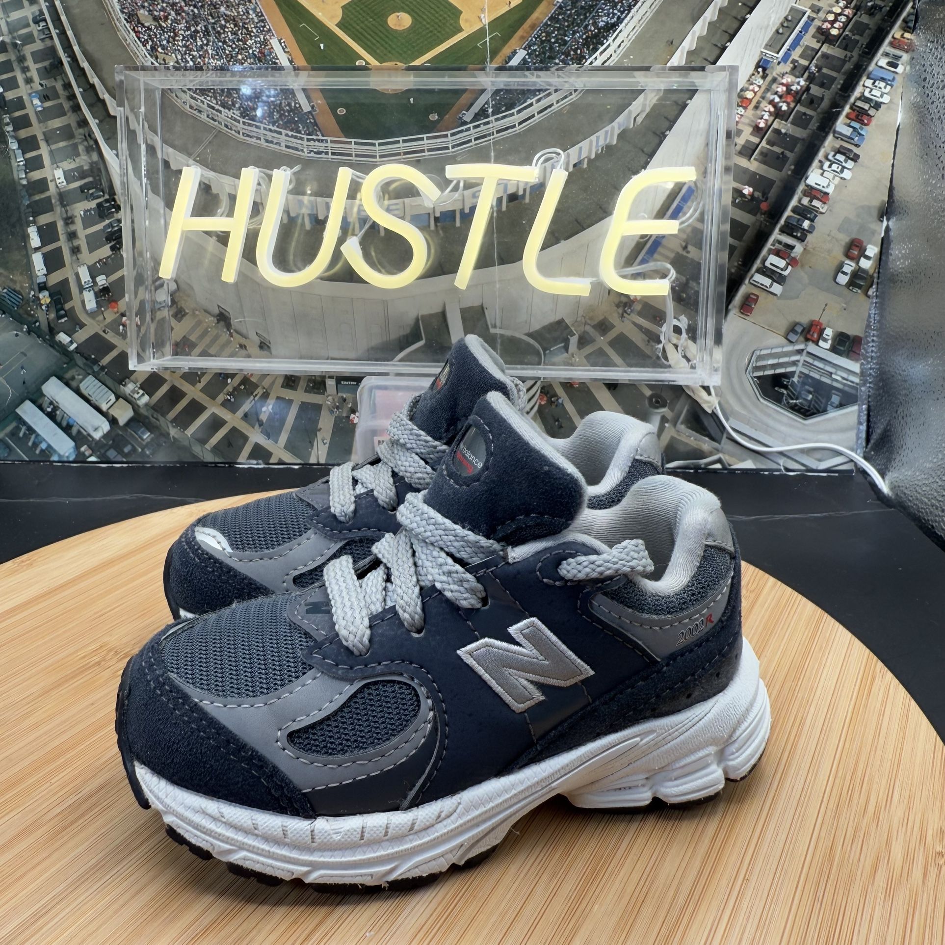 New Balance 2002R Toddler 'Eclipse Raincloud' Sz 7 - photo 3
