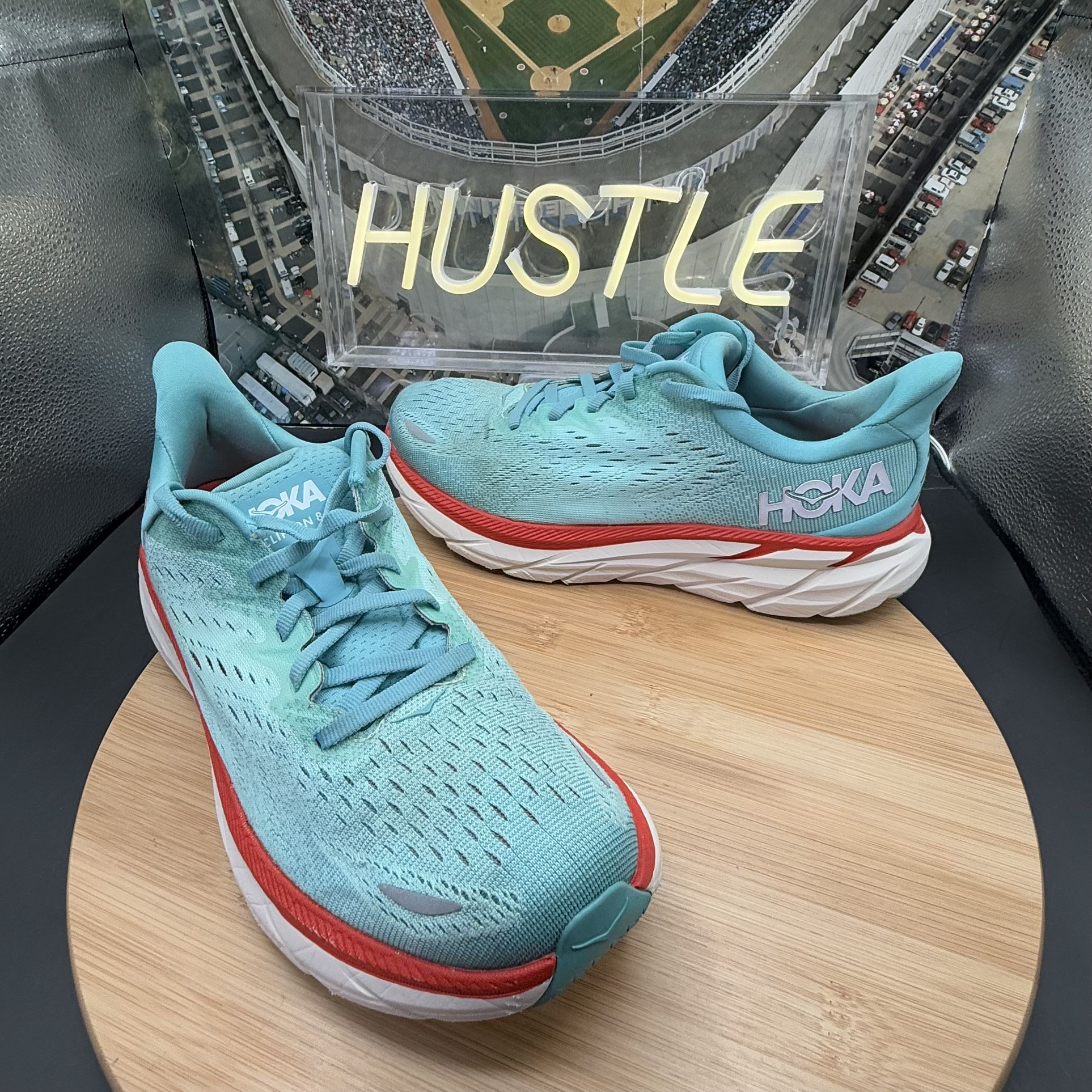 Hoka One One Women’s Clifton 8 “Aquarelle/Eggshell Blue” Sz 7.5B