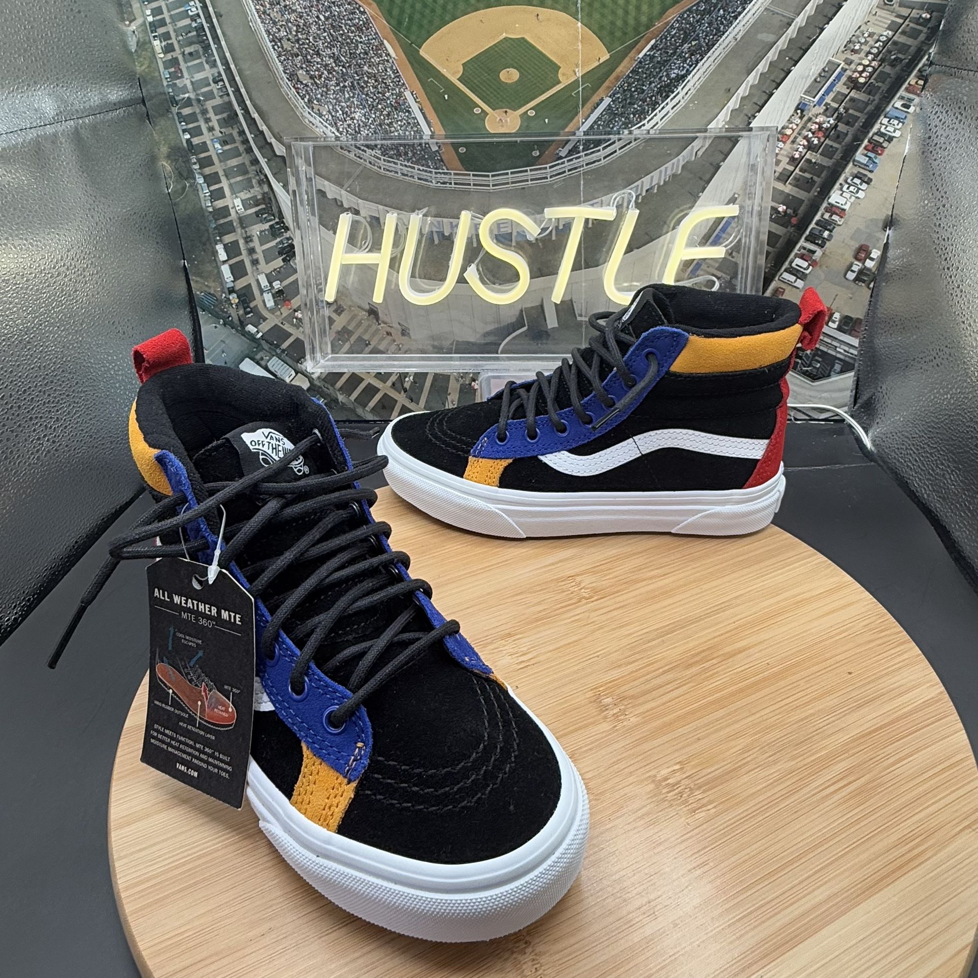 VANS SK8-HI 46 MTE DX 'BLACK SURF THE WEB' YOUTH SZ 2.5