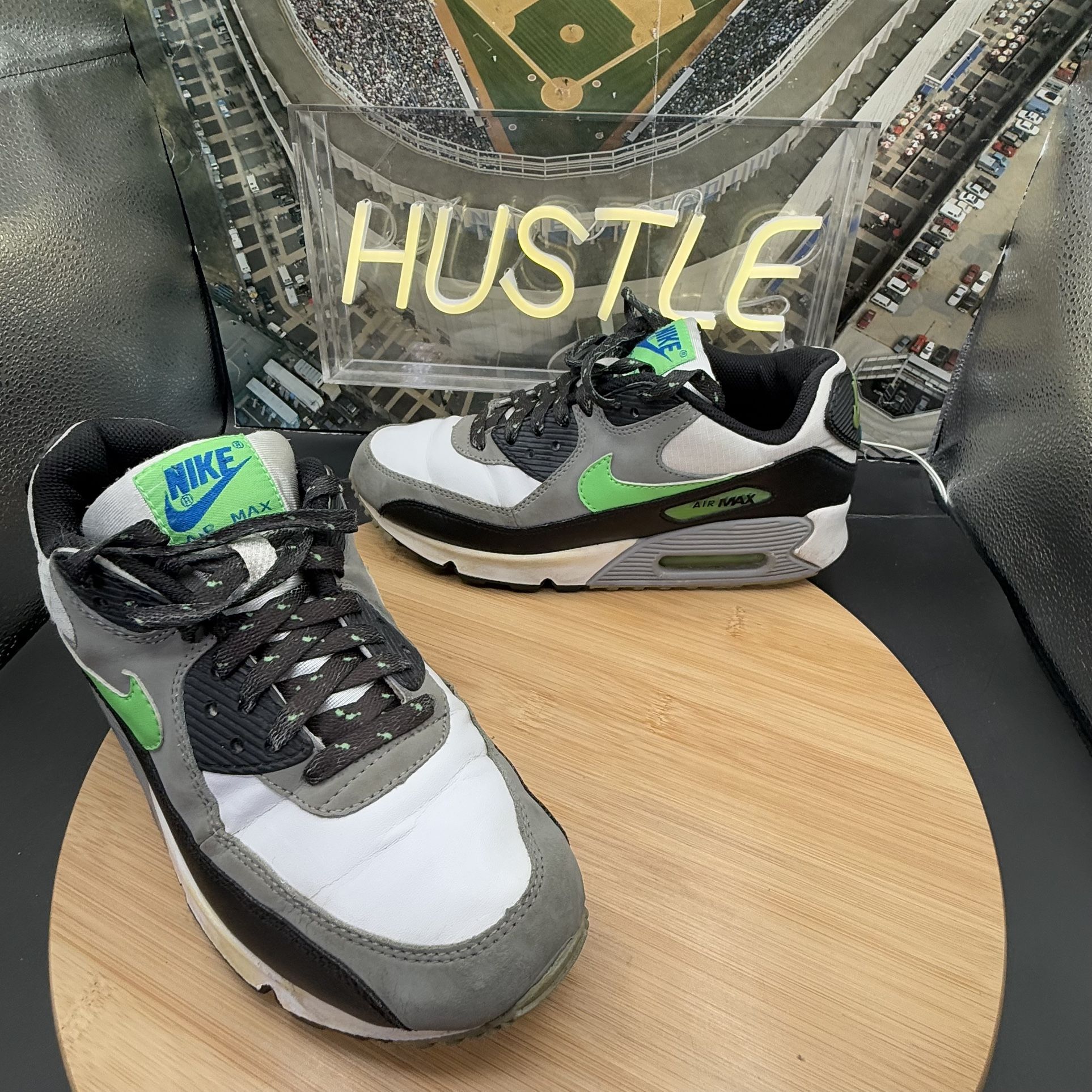 Nike Air Max 90 (GS) White Neo Lime Youth Sz 6.5Y
