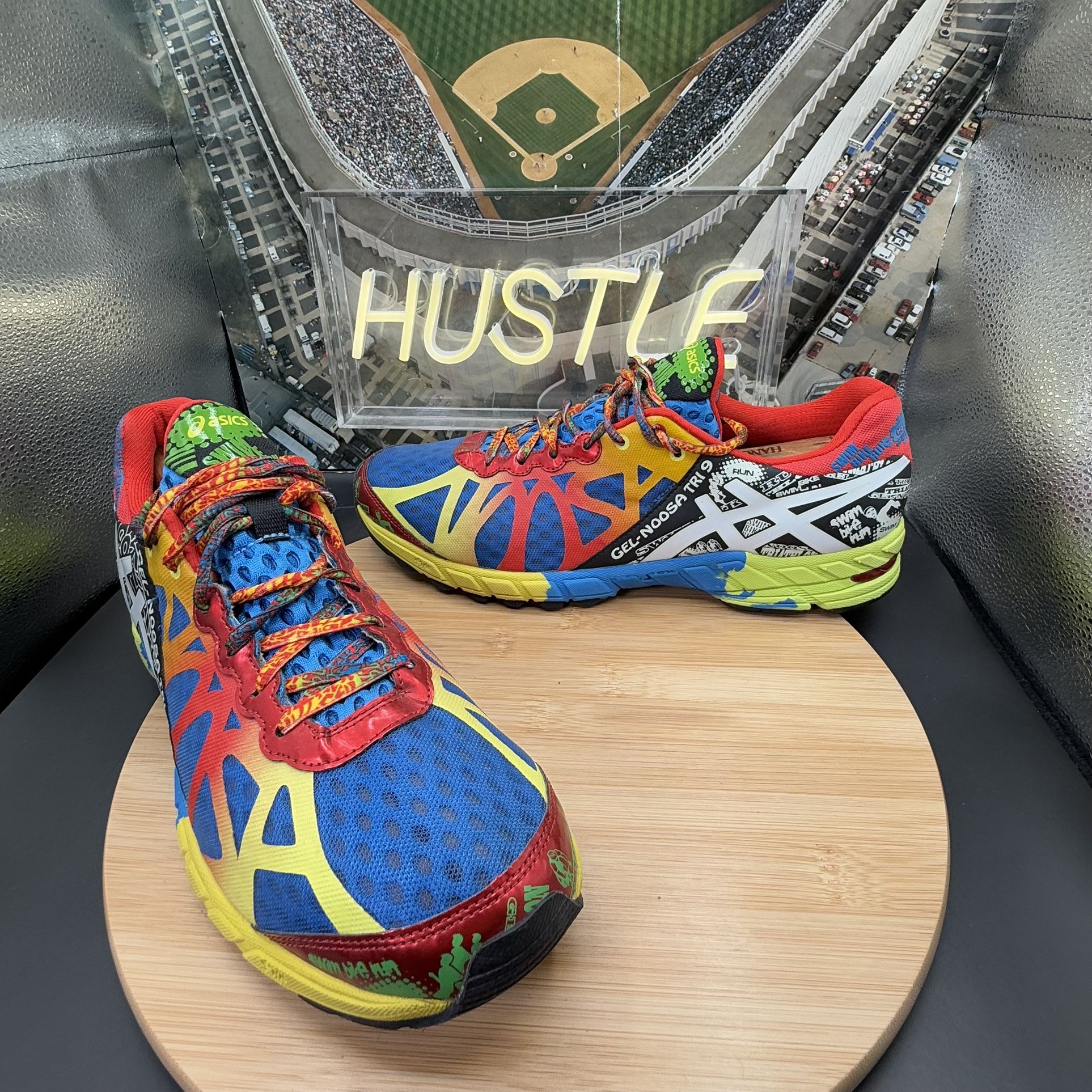 ASICS Gel-Noosa Tri 9 Men’s Multicolor Running Shoes Sz 11