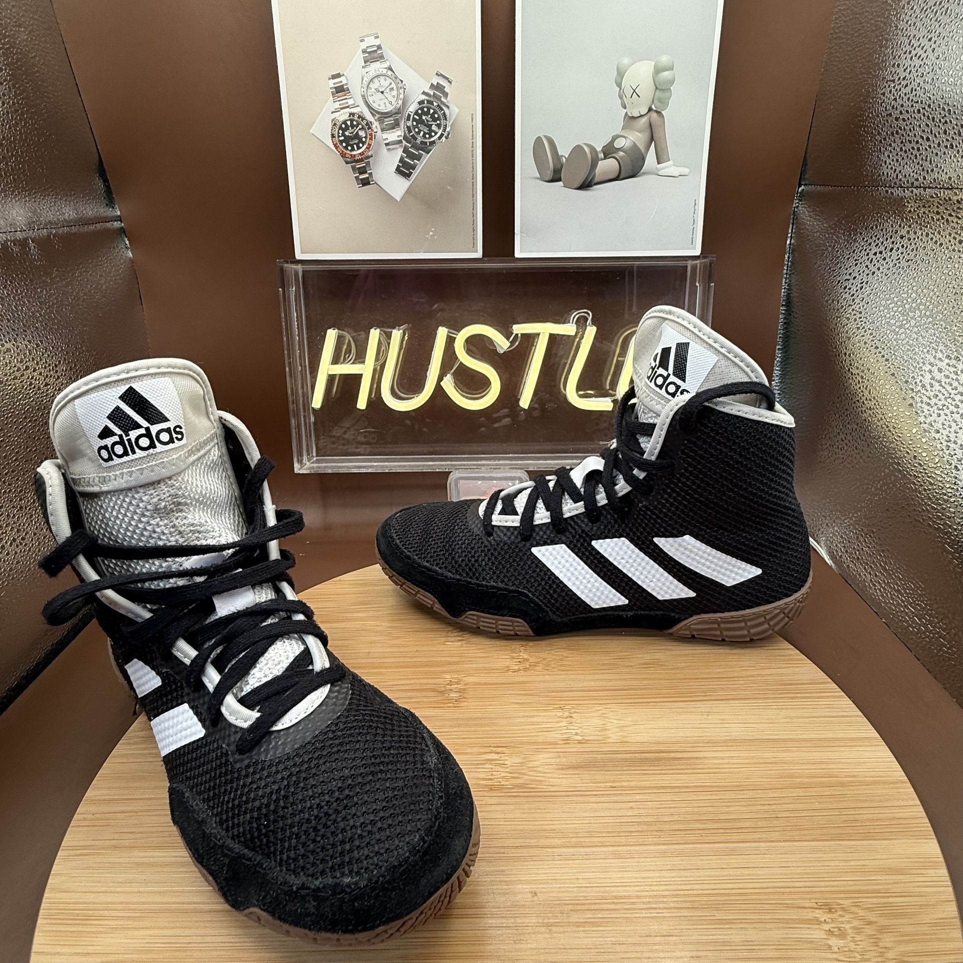 Adidas Tech Fall 2.0 Wrestling Shoes Youth Size 4 Black/White