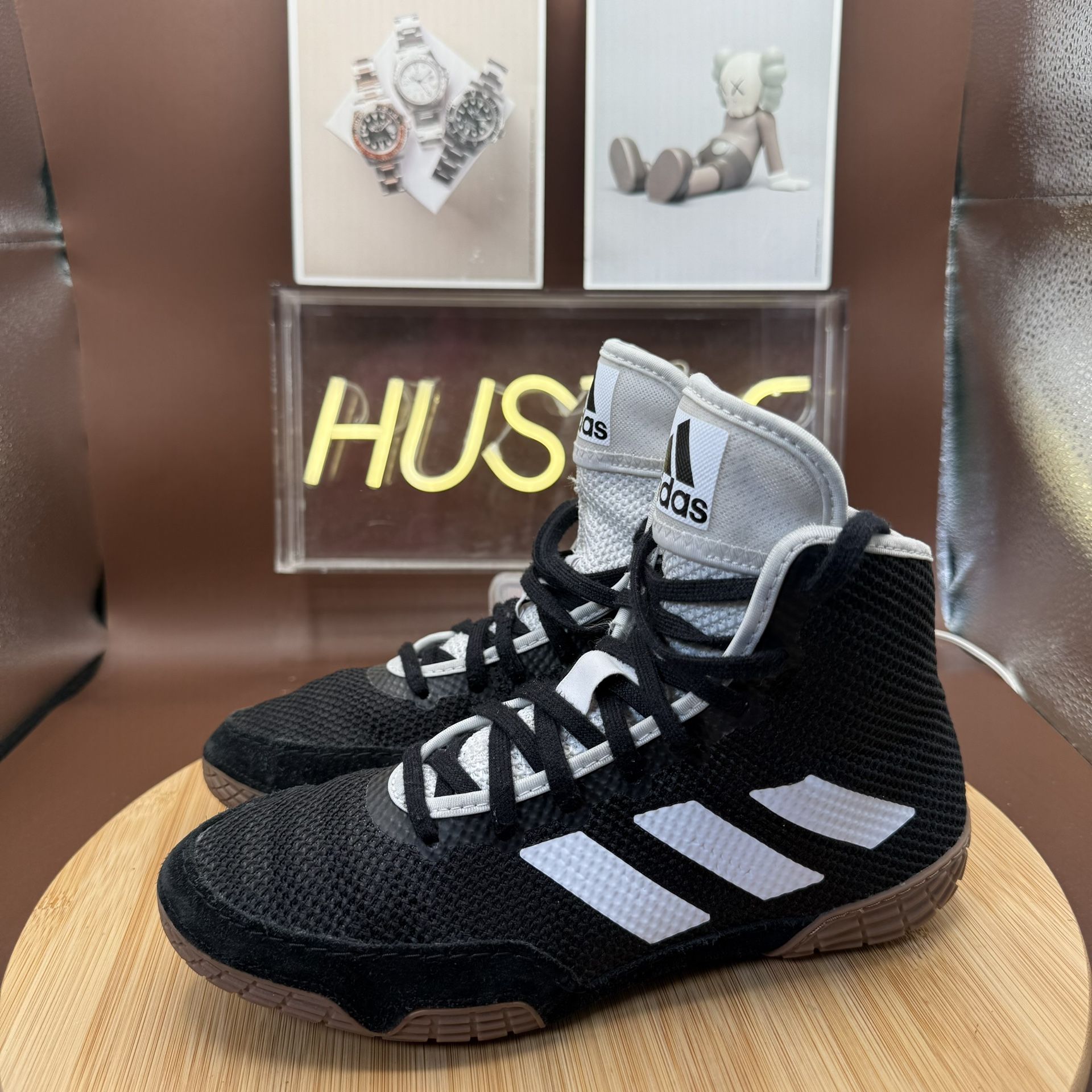 Adidas Tech Fall 2.0 Wrestling Shoes Youth Size 4 Black/White - photo 3