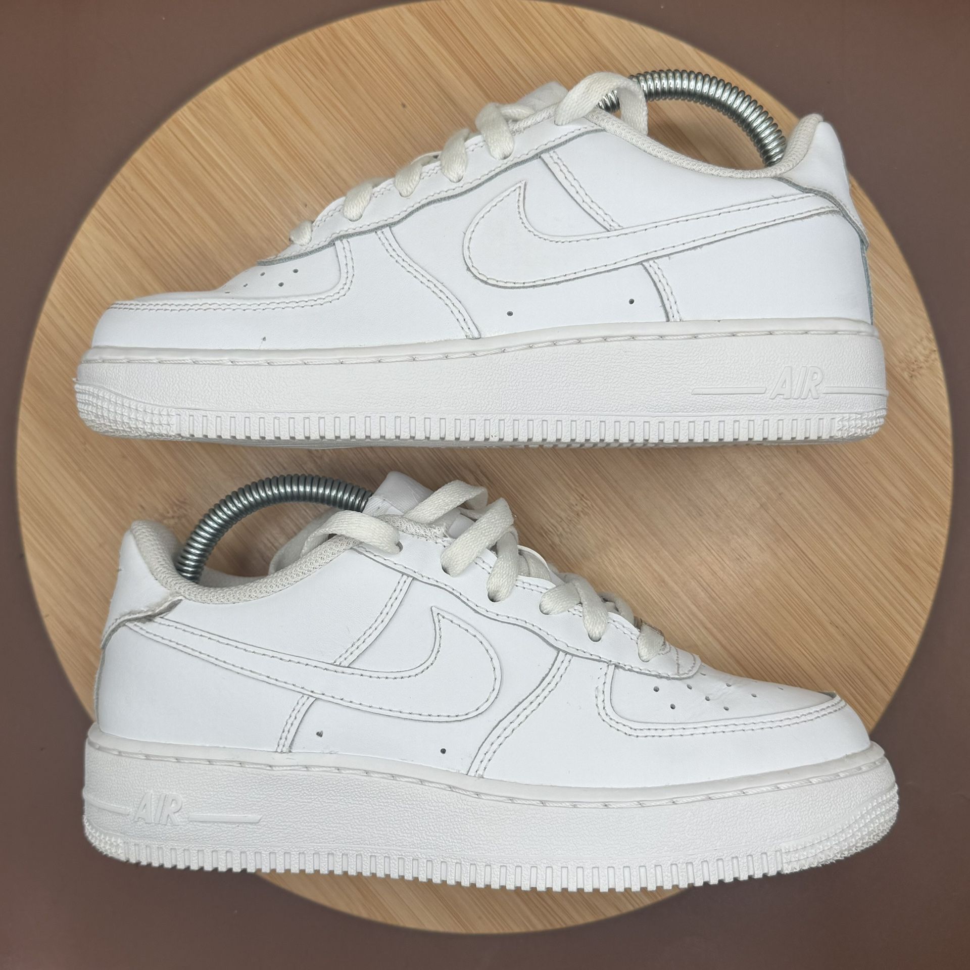 Nike Kids Air Force 1 LE (GS) Sneaker, Kids, White/White Sz 6Y - photo 4