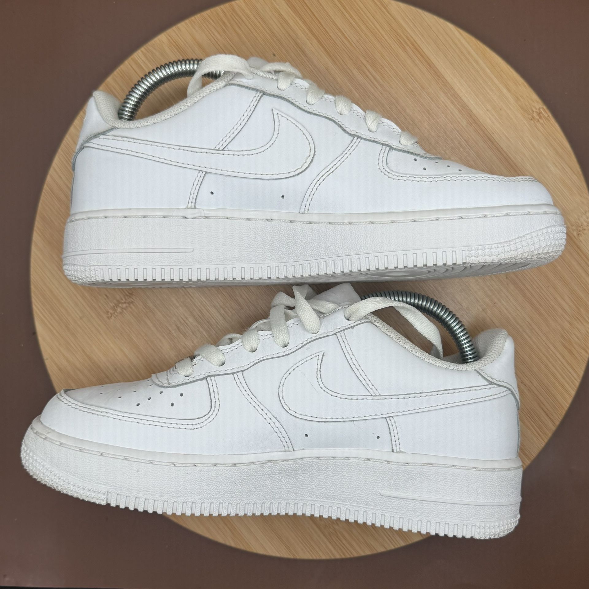 Nike Kids Air Force 1 LE (GS) Sneaker, Kids, White/White Sz 6Y - photo 5