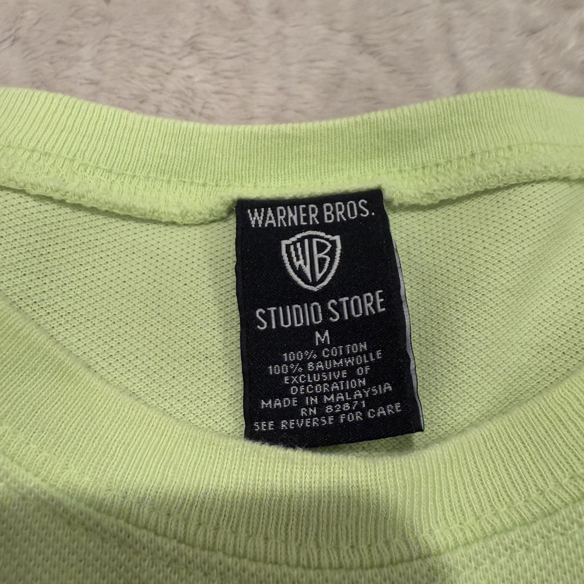 Vintage Daffy Duck "In Greed We Trust" Shirt M - photo 3