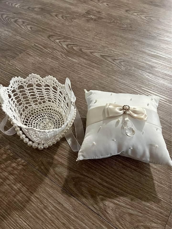 Flower basket and ring pillow