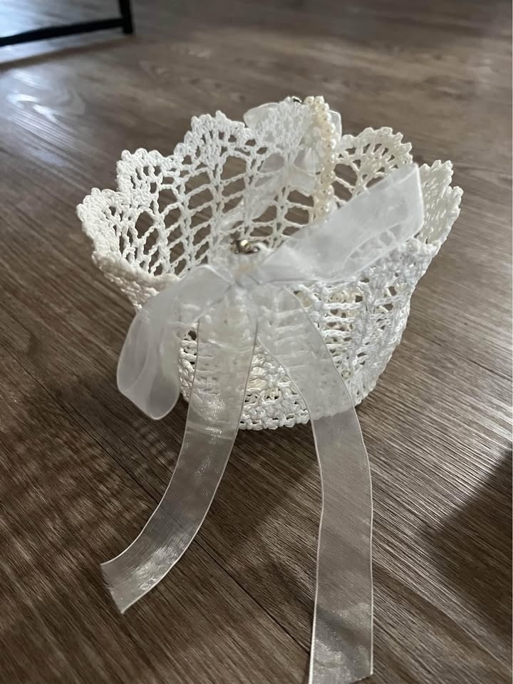 Flower basket and ring pillow - photo 2