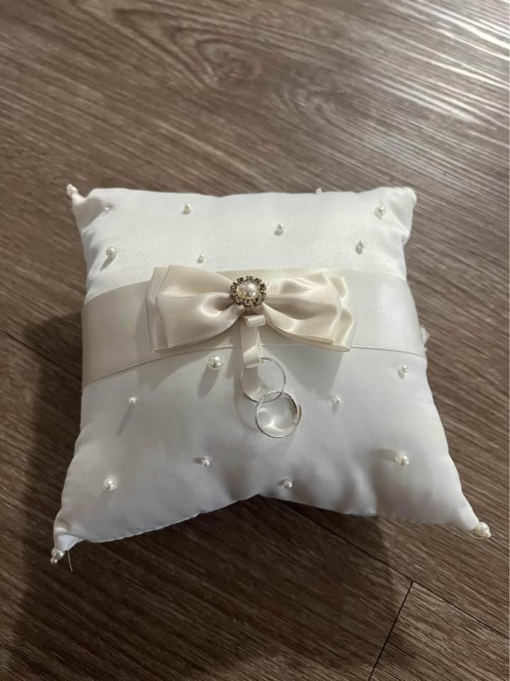 Flower basket and ring pillow - photo 5