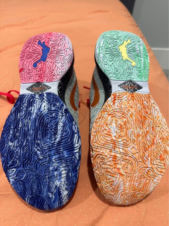 LeBron 20s (light silver) - photo 4