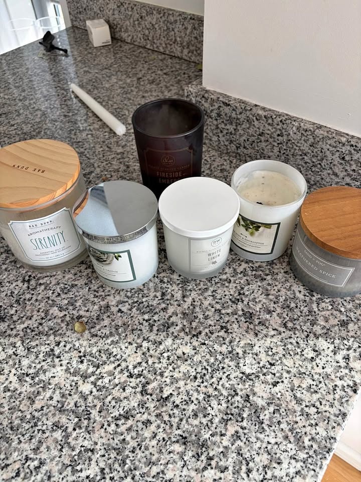 6 Scented Candles