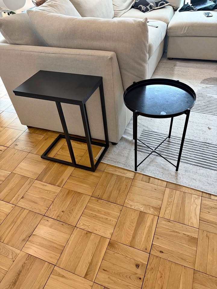 Living room Tables
