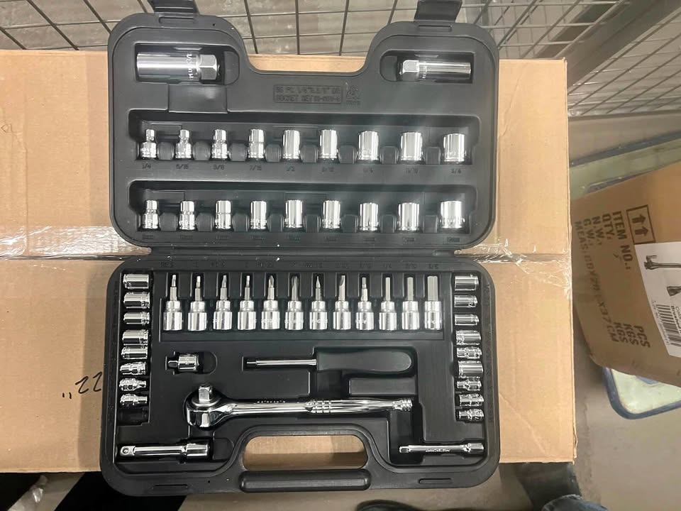 54 pieces tools