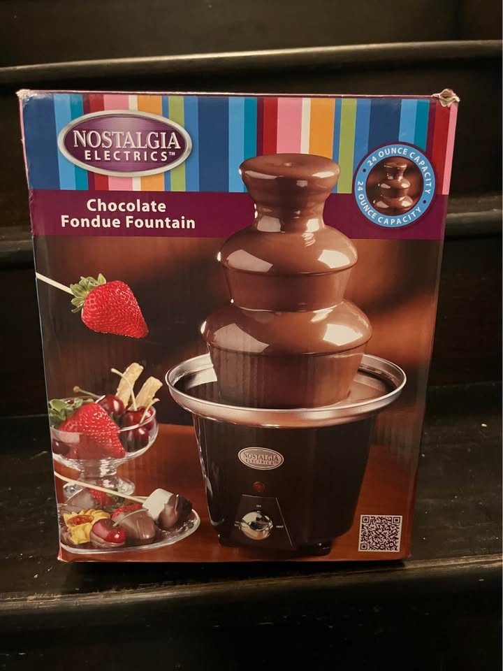 3 Tier Chocolate Fountain - photo 4