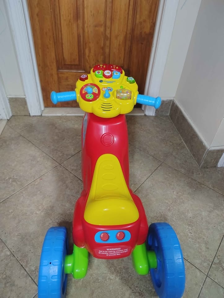 VTech 2-in-1 Learn & Zoom Motorbike - photo 3