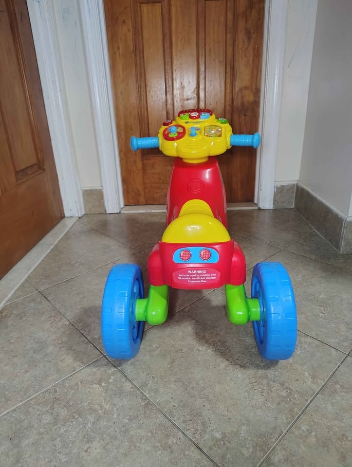 VTech 2-in-1 Learn & Zoom Motorbike - photo 4
