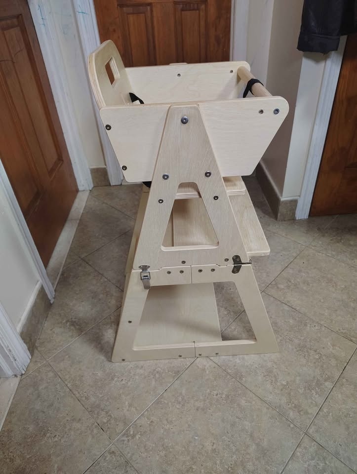 2-in-1 Convertible Montessori Learning Tower & Desk - photo 2