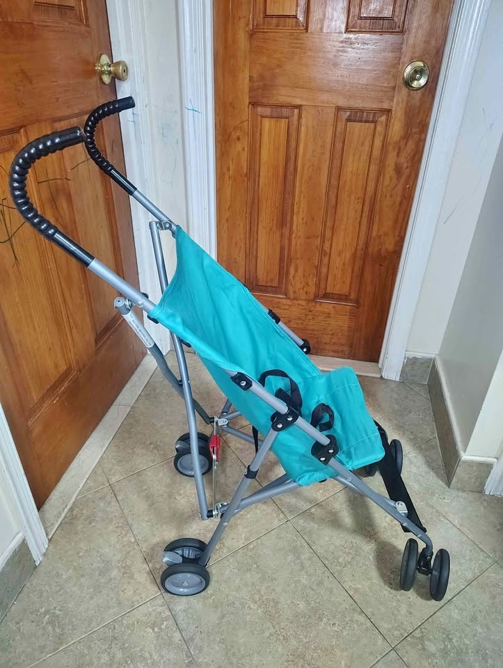 Cosco Lightweight Umbrella Stroller - Teal / Aqua