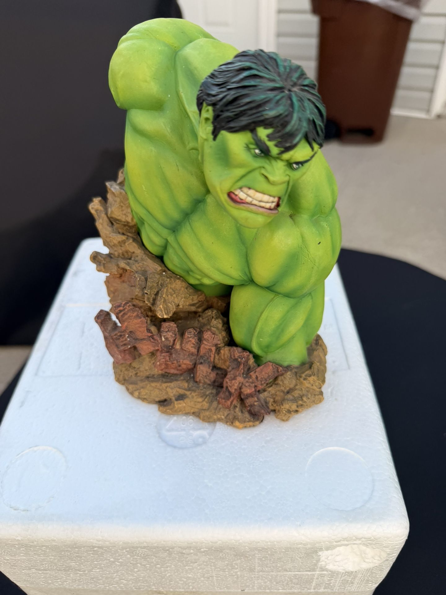 Marvel Universe Hulk 7" Resin Bust by Rudy Garcia
