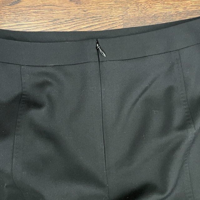 Brooks Brothers Classic Short Black Pencil Skirt-Size 16 - photo 5